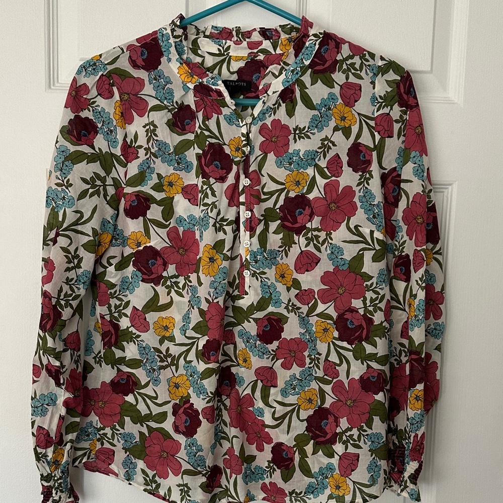 Spring Flowered top - Picture 1 of 5